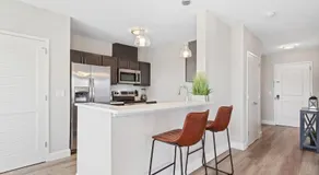 Downtown NWK 1BR- Free Parking Easy NYC Access - Image 3