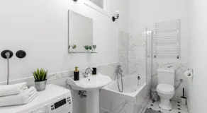Spacious Apartment Warsaw Old Town - Mostowa - Image 4