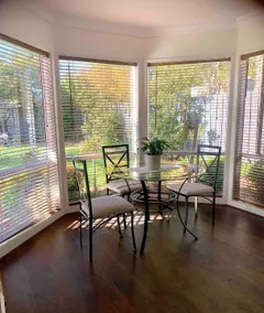 Charming renovated 4 bedroom house in Hillside. - Image 3