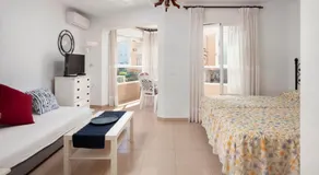 Studio mit Pool und schnellem Internet | Meerblick - Image 2