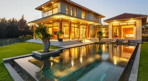 Deluxe Beachside Resort Danang - Image 2