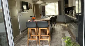 Cozy Room at Willow House - Image 5