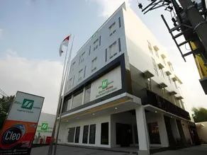 Hotel Bliss Soetta Semarang - Image 5