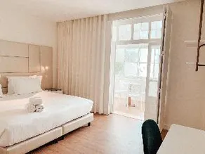 Le Premier Lisbon Suites - Image 2