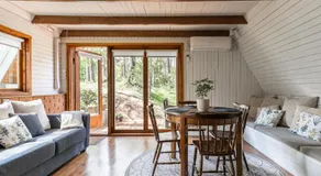 Maro Guesthouse with Sauna - Image 2