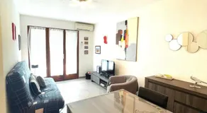 4PA109 Appartement F2 résidence avec piscine parking et cours de tennis - Image 2
