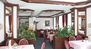 Land-gut-Hotel Café Meier - Image 3
