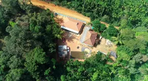 BlueMoon Homestay - Home Food, Estate, Near to Falls and View Points - Image 5