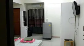 หอพักรักษ์สุวรรณ Raksuwan Apartment - Image 3