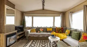 Woodland Retreat Entire Holiday Home in Hastings - Image 2