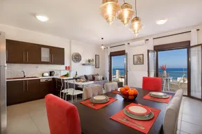 Cafe Noir - Sea View Exclusive Maisonette - Image 3