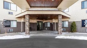 Budget Inn - Image 3