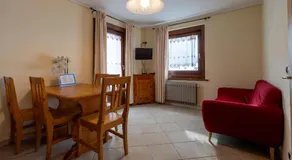 Fior d'Alpe Apartment - Image 4