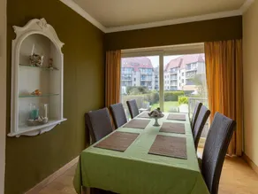 Nice holiday home in Ostend by the sea with a terrace - Image 3