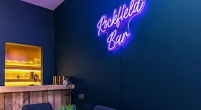 The Rockfield by Serene Stays Stylish 6BR near Anfield with Bar Virgin Media and Fast WiFi - Image 4