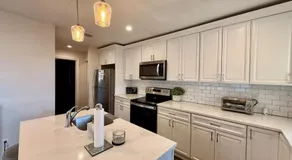 52 Liberty St - Image 3