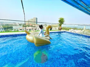 Realux Hotel - Image 4