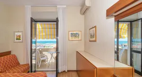 Hotel La Vela - Image 2