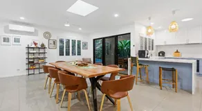 Curlews Nest 4BR Pool, BBQ & Kewerra Beach - Image 4