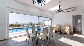Diamond Villa - Image 4