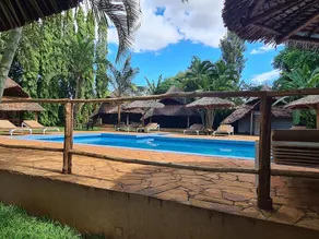 Honey Badger Lodge - Image 3