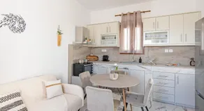 Polos Luxury Apartments Astypalea - Image 4