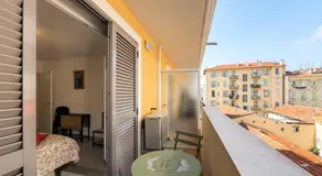 Studio au port de nice - Image 5