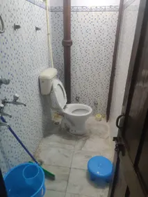 Owner free and 2 bhk flat no restrictions - Image 4