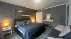 City Apartment - Image 2