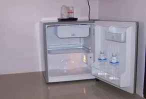 Ban Dung Grand Hotel - Image 4