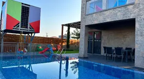 DrVillaSuits Casa Riva - Image 5
