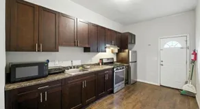 Private Rooms Furnished&Renovate for Short and Extended Stays - Image 5