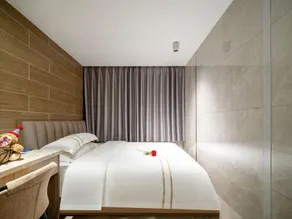 Zhirong Home Apartment  (Fuhua Road Dalang Plaza) - Image 4