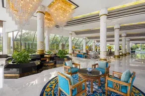 Royal Wing Suites & Spa Pattaya - Image 3