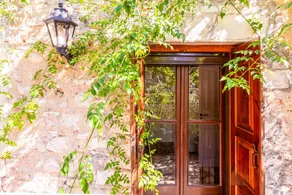Stone Cottage - Image 4