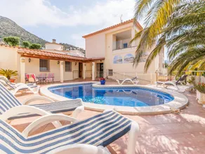 Apartment in Roses with Private Pool  Garden - Image 1
