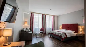 Hotel Elefant Family Business - Image 2