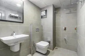 Townhouse 343 White House - Image 4