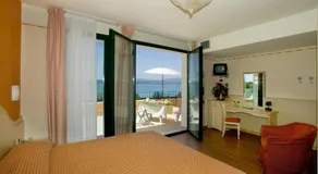 Hotel La Rondine - Image 2