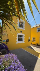 Watermead House - Image 4