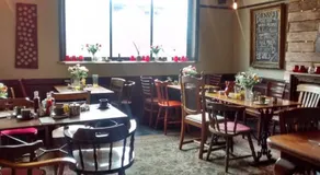 Alma Inn & Dining Rooms - Image 3