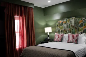 Elephant Rock Hotel - Image 2
