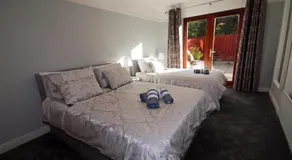 Modern Belfast Apartment - Image 5