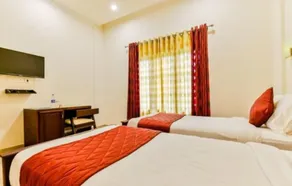 Hotel Travancore Regency - Image 2