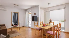 Apartment Zenta with terrace and sea view, 4 min walk to the beach - Image 2