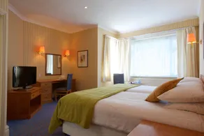 Bournemouth Carlton Hotel By Sunday - Image 3