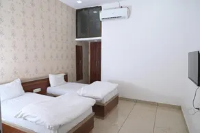 HOTEL PUNGLIYA PARADAISE - Image 4