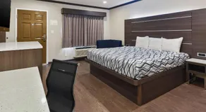 Oak Park Motel - Image 2