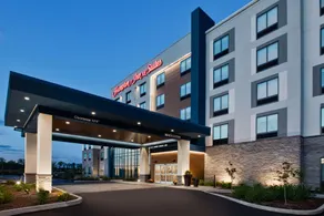 Hampton Inn & Suites by Hilton Indianapolis South Greenwood - Image 2