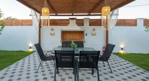 Garden Olive Luxury Villa - Image 3